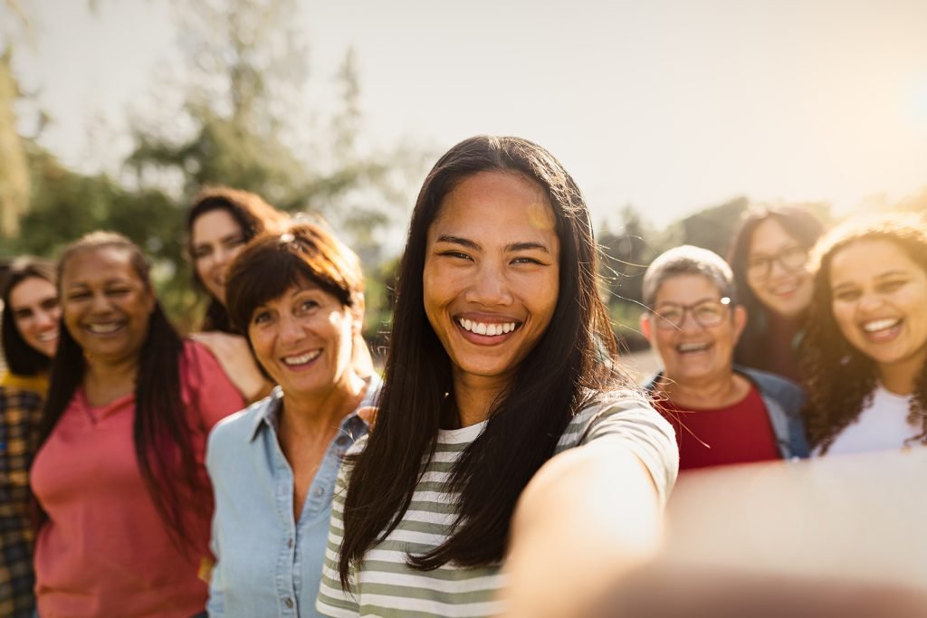 Feeling Off in Your 30s, 40s or 50s? – The Best Time to Start Hormone Therapy with Dr. Terri DeNeui