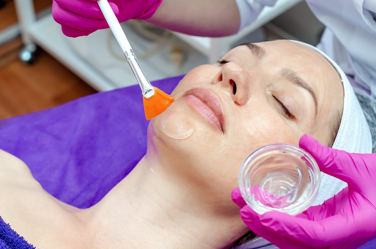 Seasonal Peeling: The Best Time of Year for Derma Peel