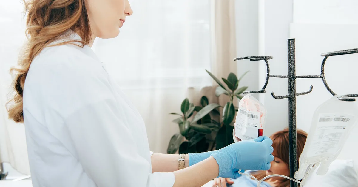 Glutathione Shot or IV, How the Two Delivery Routes Differ